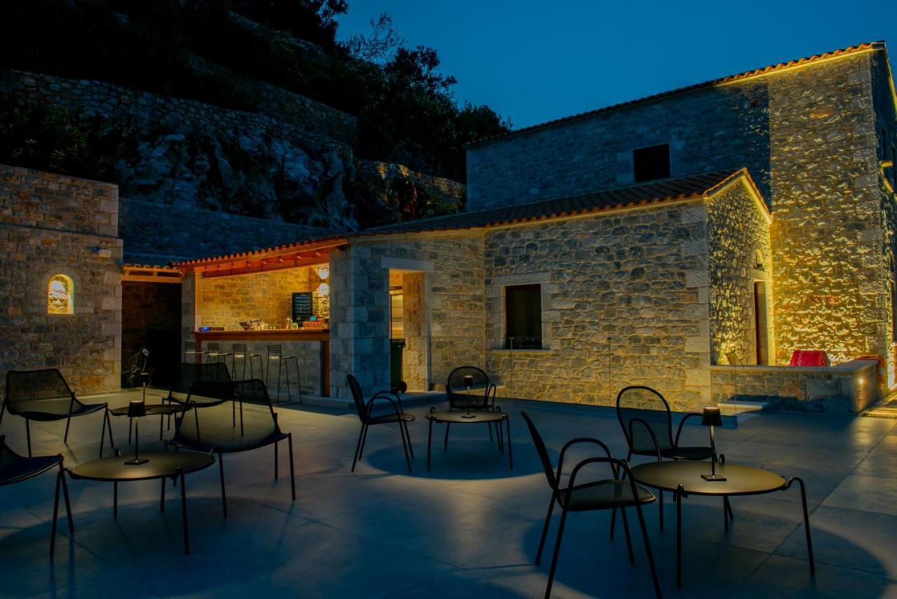 Manifest Boutique Hotel Oitilon Exterior photo